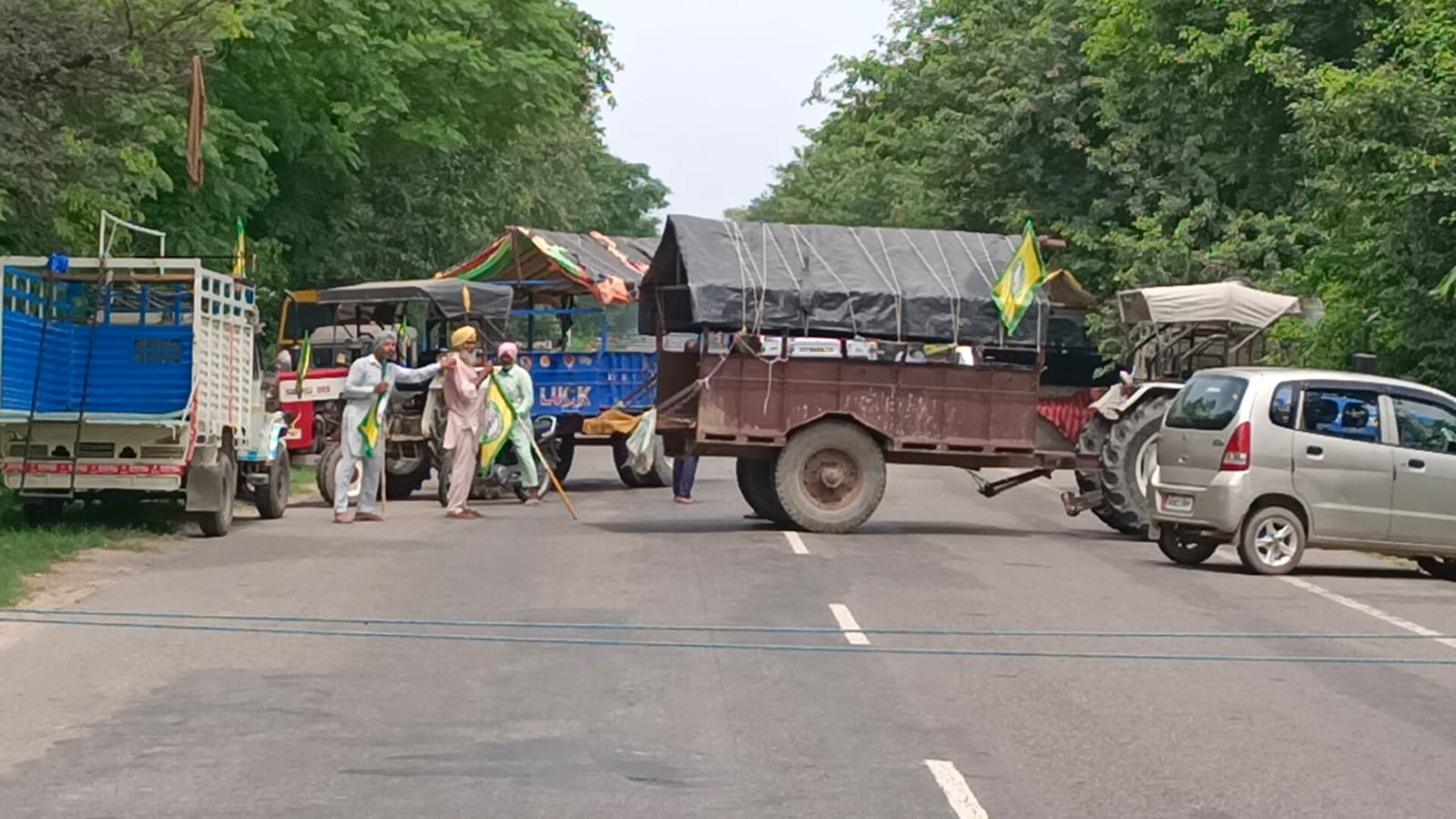 In Haryana, farmers in Barnala blocked roads and chanted slogans against the Khattar government