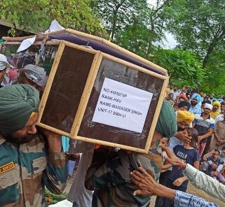 Hauldar Major Singh of Patti Sekhwan village of Barnala died while on duty at Srinagar