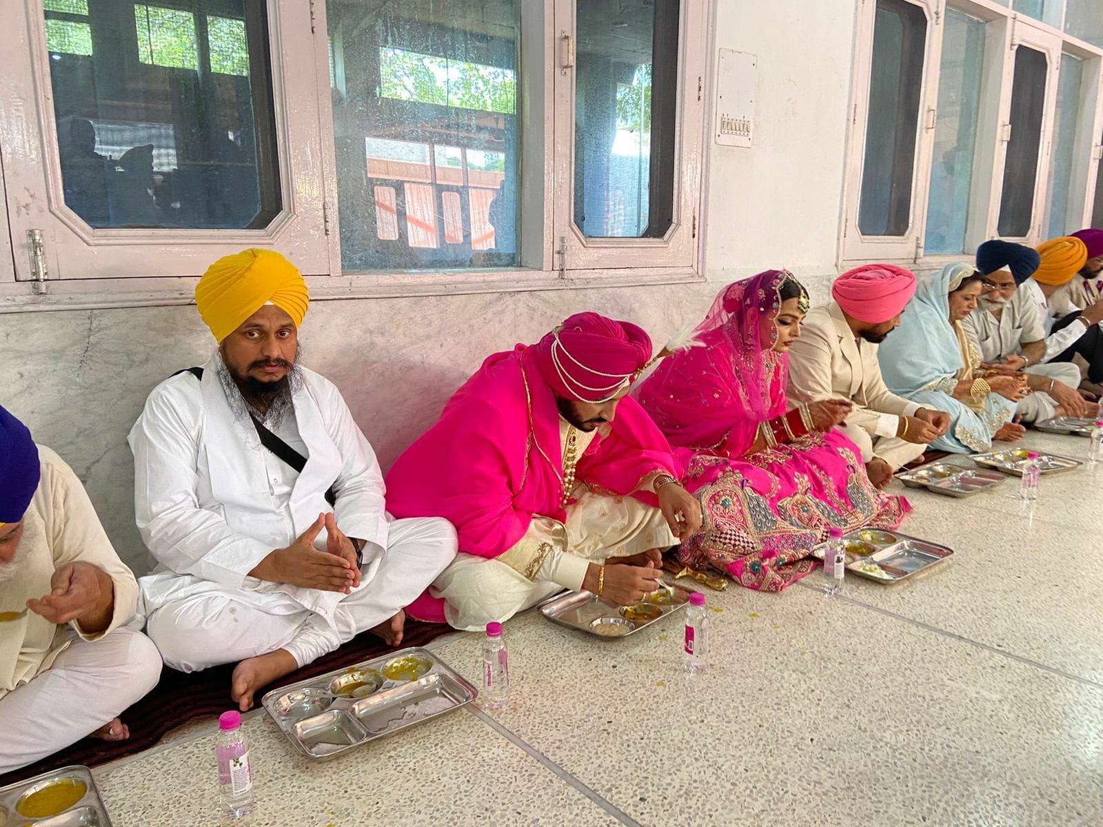 ਮੁਹਾਲੀ: ਚੰਨੀ ਨੇ ਸਾਦੇ ਢੰਗ ਨਾਲ ਕੀਤਾ ਪੁੱਤ ਦਾ ਵਿਆਹ, ਵੇਖੋ ਤਸਵੀਰਾਂ