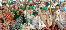 ਅਜੇ ਅੰਦੋਲਨ ਵਾਪਸ ਨਹੀਂ ਲੈਣਗੀਆਂ ਕਿਸਾਨ ਜਥੇਬੰਦੀਆਂ, ਸਿੰਘੂ ਬਾਰਡਰ 'ਤੇ ਅਹਿਮ ਮੀਟਿੰਗ.