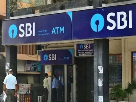 SBI Investment Schemes: ਐਸਬੀਆਈ ਦੀ ਇਸ ਸਕੀਮ ਵਿੱਚ ਤੁਸੀਂ ਅਲੱਗ ਅਲੱਗ ਸਮਾਂ ਸੀਮਾ ਦੇ ਤਹਿਤ ਨਿਵਸ਼ ਕਰ ਸਕਦੇ ਹੋ। ਇਸ ਸਕੀਮ ਦੇ ਤਹਿਤ 36, 60, 84 ਜਾਂ 120 ਮਹੀਨਿਆਂ ਲਈ ਨਿਵੇਸ਼ ਕੀਤਾ ਜਾ ਸਕਦਾ ਹੈ। ਇਸ ਸਕੀਮ ਵਿੱਚ ਨਿਵੇਸ਼ ਕਰਨ ਲਈ ਬੈਂਕ ਦੁਆਰਾ ਘੱਟ ਤੋਂ ਘੱਟ ਇੱਕ ਸਾਲ ਲਈ 1000 ਰੁਪਏ ਪ੍ਰਤੀ ਮਹੀਨਾ ਦੀ ਨਿਵੇਸ਼ ਸੀਮਾ ਤਹਿ ਕੀਤੀ ਗਈ ਹੈ।