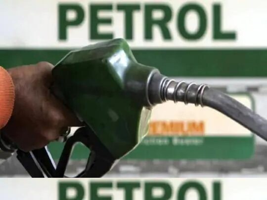 Petrol Diesel Prices: ਕੱਚੇ ਤੇਲ ਦੀਆਂ ਕੀਮਤਾਂ 'ਚ ਉਛਾਲ, ਦੇਸ਼ ਦੇ ਕਈ ਸੂਬਿਆਂ 'ਚ ਪੈਟਰੋਲ 'ਤੇ ਡੀਜ਼ਲ ਦੇ ਬਦਲੇ ਰੇਟ