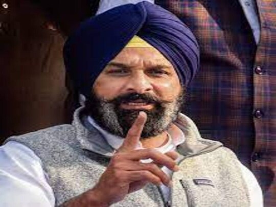  ਸਿਸੋਦੀਆ ਤੇ ਜੈਨ ਦੇ ਅਸਤੀਫਿਆਂ ਤੋਂ ਬਾਅਦ ਪੰਜਾਬ ਵਿਚ ਆਪ ਦੇ ਭ੍ਰਿਸ਼ਟ ਮੰਤਰੀਆਂ ਤੇ ਅਫਸਰਾਂ ਕੋਲ ਹੁਣ ਸਮਾਂ ਨਹੀਂ ਬਚਿਆ: ਅਕਾਲੀ ਦਲ