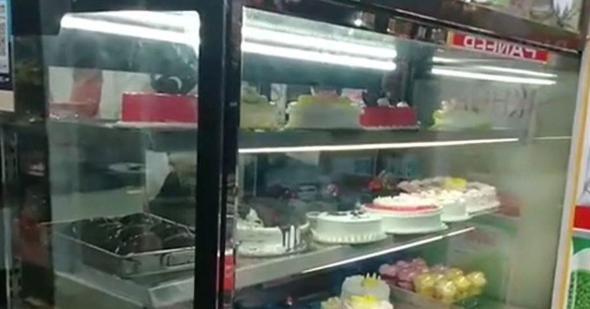 christmas 2022 demand for cake increased in bakery shops dozens of