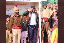 ਮੀਤ ਹੇਅਰ ਨੇ ਫਾਜ਼ਿਲਕਾ 'ਚ ਲਹਿਰਾਇਆ ਤਿਰੰਗਾ, ਚਾਈਨਾ ਡੋਰ ਦੇ ਬਾਈਕਾਟ ਦਾ ਦਿੱਤਾ ਸੰਦੇਸ਼