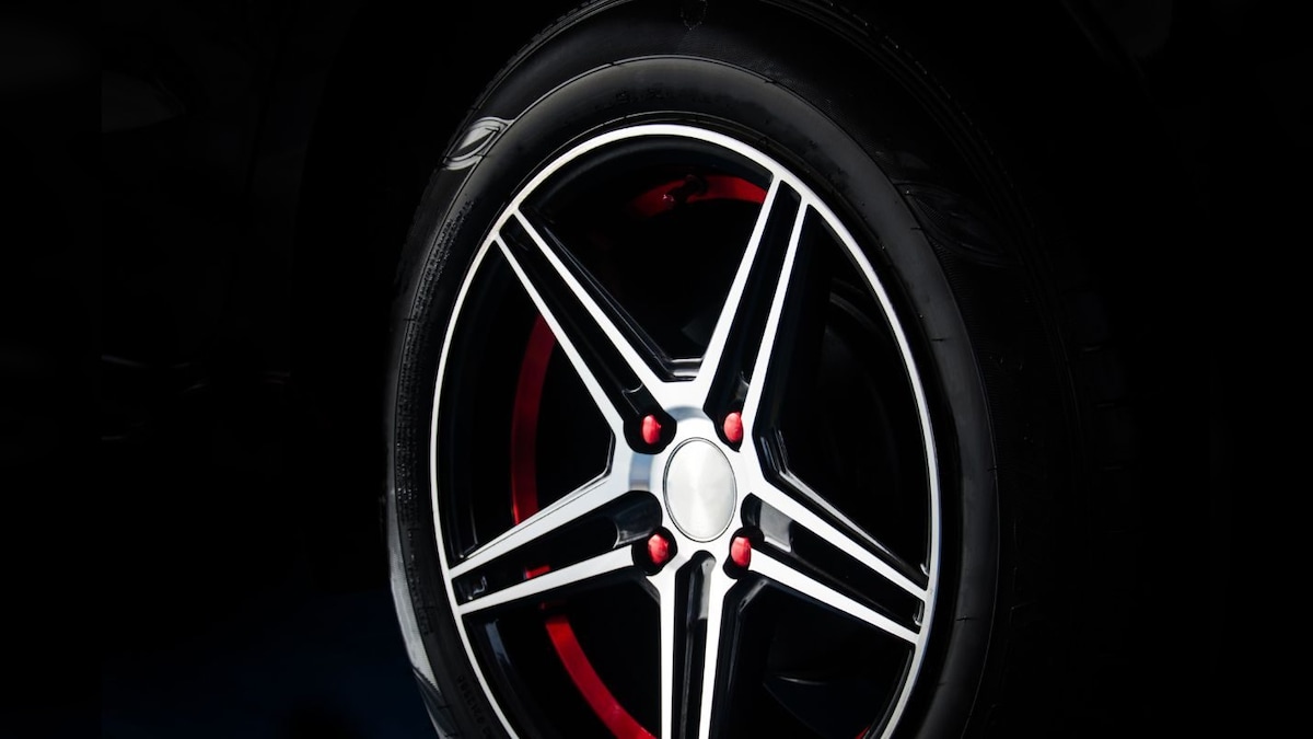 ਕਾਰ ਵਿੱਚ ਨਵੇਂ Alloy wheels ਪਵਾਉਣ ਤੋਂ ਪਹਿਲਾਂ ਜਾਣ ਲਓ ਇਨ੍ਹਾਂ ਦੇ ਫ਼ਾਇਦੇ ਤੇ