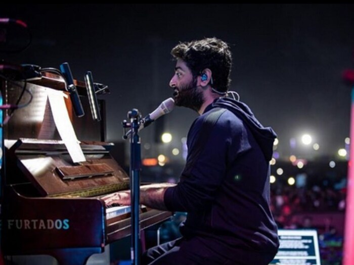 ਕੰਸਰਟ ਦੇ ਆਯੋਜਕਾਂ 'ਤੇ ਮਾੜੀ ਯੋਜਨਾਬੰਦੀ ਦਾ ਦੋਸ਼ ਲਗਾਉਂਦੇ ਹੋਏ, ਪੁਲਿਸ ਨੇ ਕਿਹਾ ਕਿ ਉਹ 5,000 ਤੋਂ ਵੱਧ ਕਾਰਾਂ ਲਈ ਪਾਰਕਿੰਗ ਯੋਜਨਾਵਾਂ ਨੂੰ ਜਮ੍ਹਾ ਕਰਨ ਵਿੱਚ ਅਸਫਲ ਰਹੇ ਹਨ, ਜਿਨ੍ਹਾਂ ਦੀ ਸੰਗੀਤ ਸਮਾਰੋਹ ਵਿੱਚ ਆਉਣ ਦੀ ਸੰਭਾਵਨਾ ਹੈ।