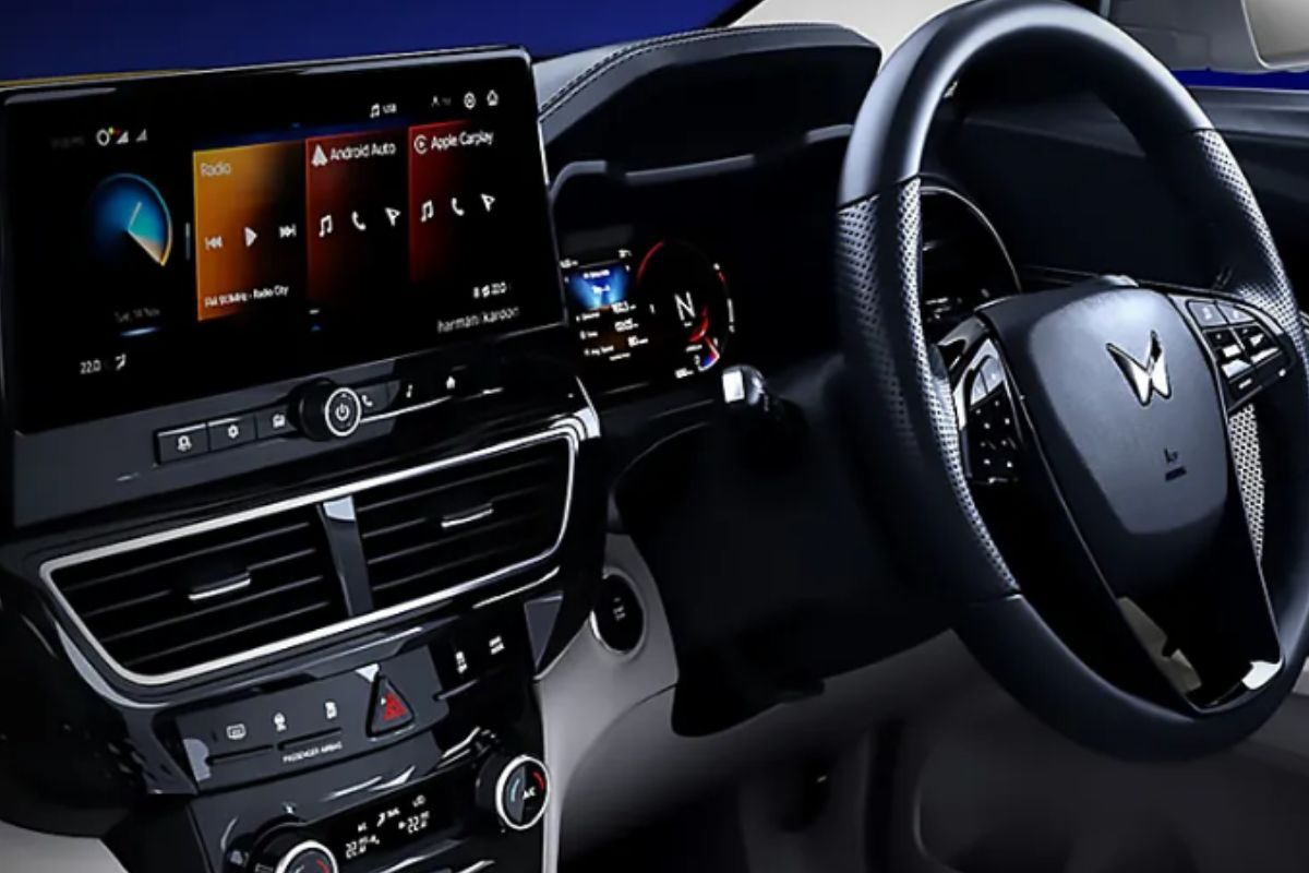 Mahindra XUV 3XO लोन फाइनेंस बैंक ब्याज दर: सिर्फ 1.5 लाख रुपये देकर घर लाएं महिंद्रा की नई XUV 3XO, जानें कितनी होगी लोन पर मासिक किस्त Mahindra XUV 3XO लोन फाइनेंस बैंक ब्याज दर: सिर्फ 1.5 लाख रुपये देकर घर लाएं महिंद्रा की नई XUV 3XO, जानें कितनी होगी लोन पर मासिक किस्त