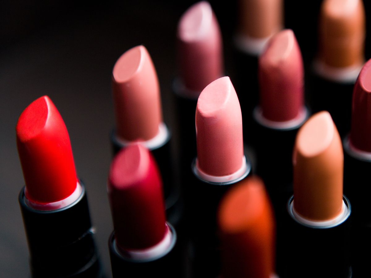 Lipstick ਕਿਡਨੀ ਤੇ ਲਿਵਰ ਨੂੰ ਕਰ ਸਕਦੀ ਹੈ ਡੈਮੇਜ਼, ਬੁੱਲ੍ਹਾਂ ਨੂੰ ਕਰ ਸਕਦੀ ਹੈ