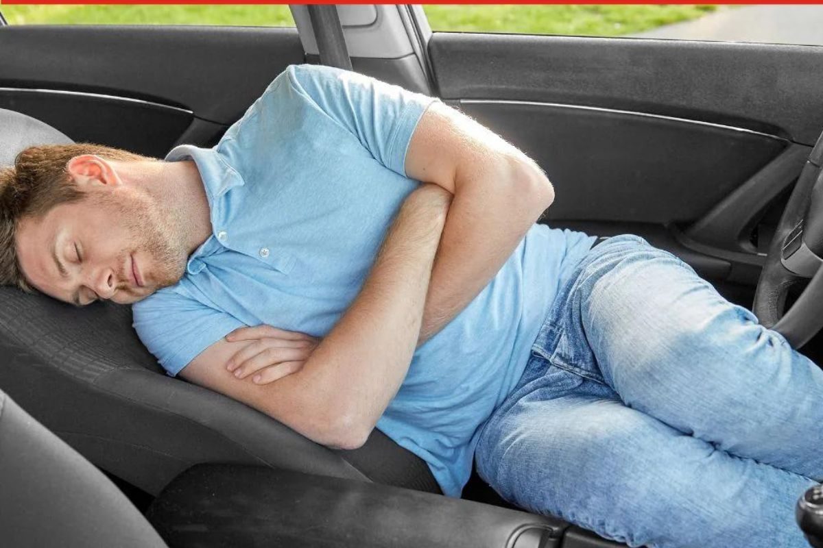 शराब पीकर सो गया शख्स और चालू कर दी कार का AC, सुबह कार से निकली लाश, जानिए मामला शराब पीकर सो गया शख्स और चालू कर दी कार का AC, सुबह कार से निकली लाश, जानिए मामला