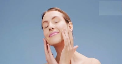 Home Remedies Reveal How to Soothe Cracked Winter Skin Without Moisturizer