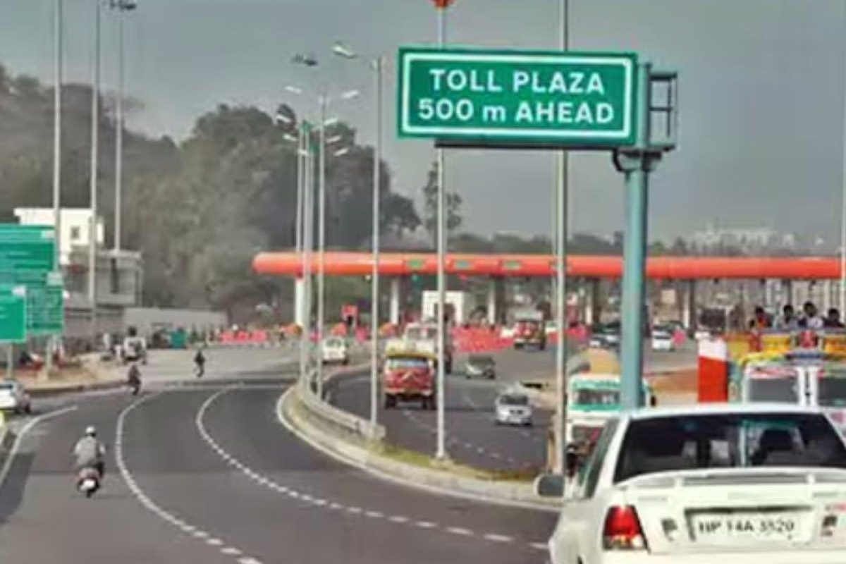 अब 20 किलोमीटर तक नहीं लगेगा टोल, सरकार का वाहन चालकों को तोहफा-न्यूज18 पंजाबी अब 20 किलोमीटर तक नहीं लगेगा टोल, सरकार का वाहन चालकों को तोहफा-न्यूज18 पंजाबी