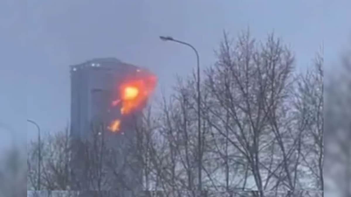 A 9/11-like attack on Russia, a plane crashed into a 37-storey building, see the catastrophic situation… Europe massive drone attack in kazan city of Russia – News-Patiala Punjabi