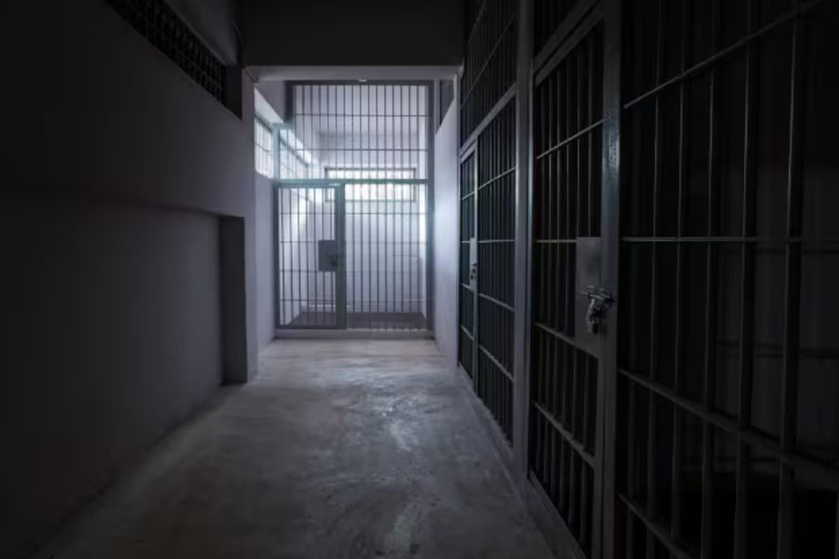 Open Jail: Such a jail in the country where prisoners wake up in the morning and go to work Open Jail: Such a jail in the country where prisoners wake up in the morning and go to work