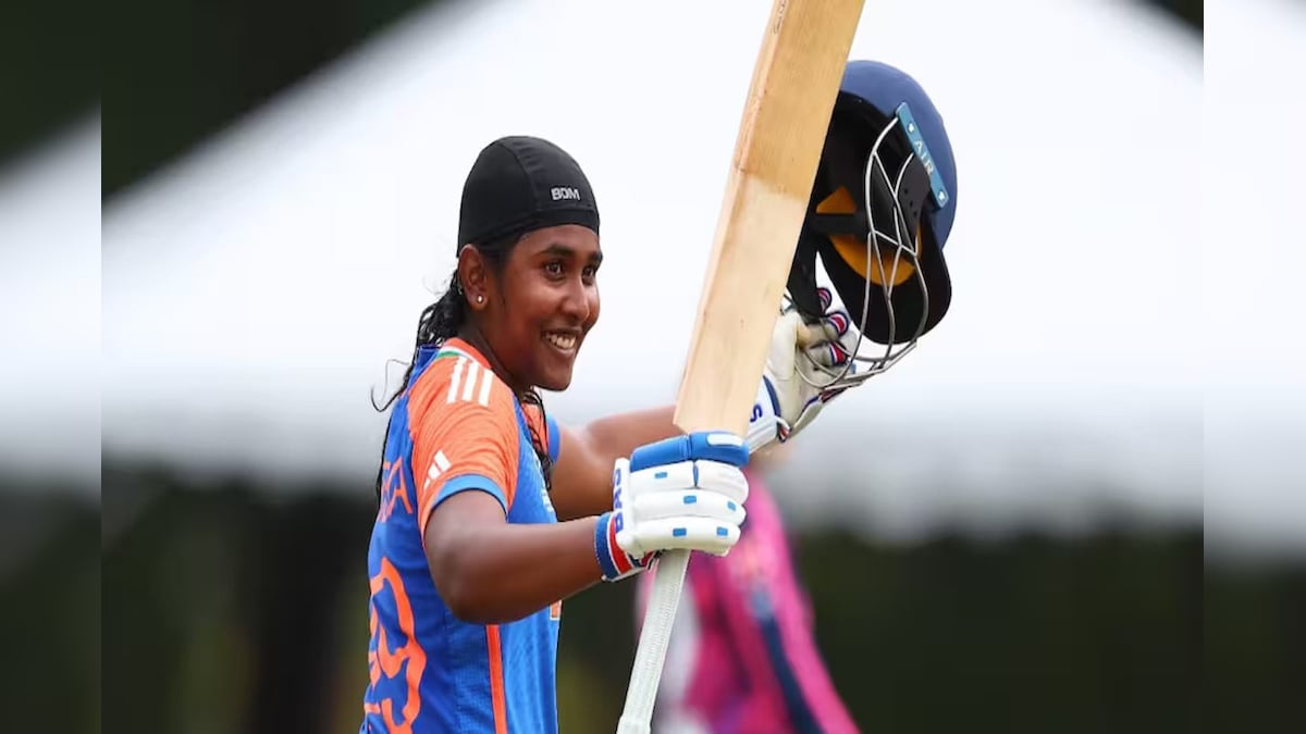 186 Strike Rate … 19-year Trishza first happened in the first time in History of 13 fours 4 fours, 4 sixes, a woman’s first time