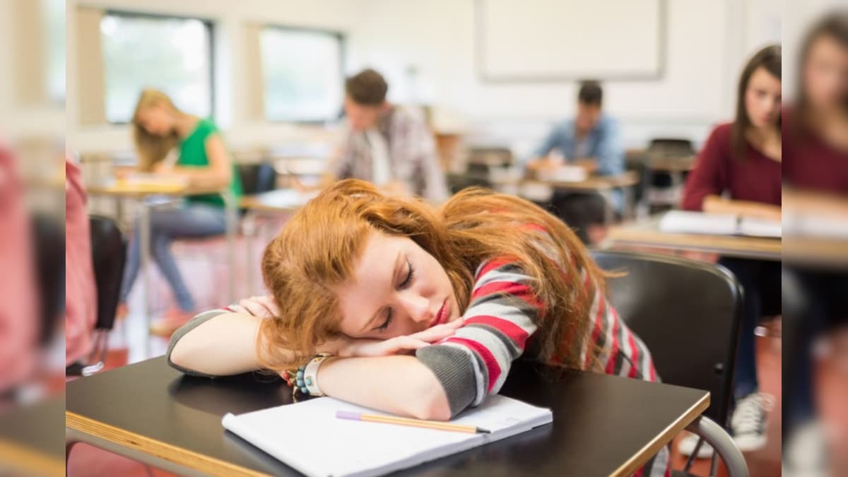 Why are teenagers to sleep in American schools? Running sleep classes