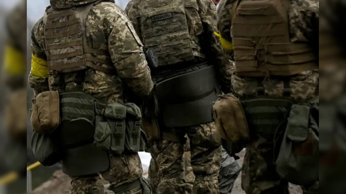 Can the government force any citizens during the war? Read its correct answer ..