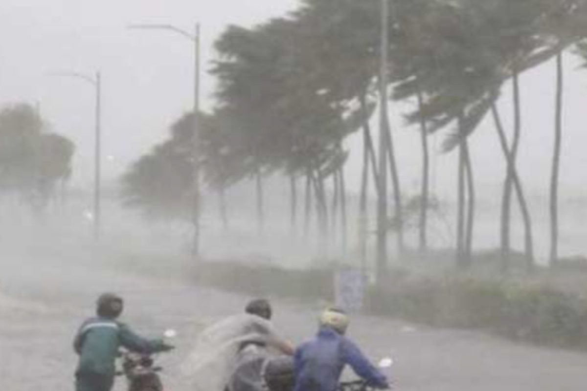 https://images.news18.com/punjabi/uploads/2025/04/weather-update-news-2025-04-ec6a0980fe7386d2792c5aedfaf0c1ab-3x2.jpg