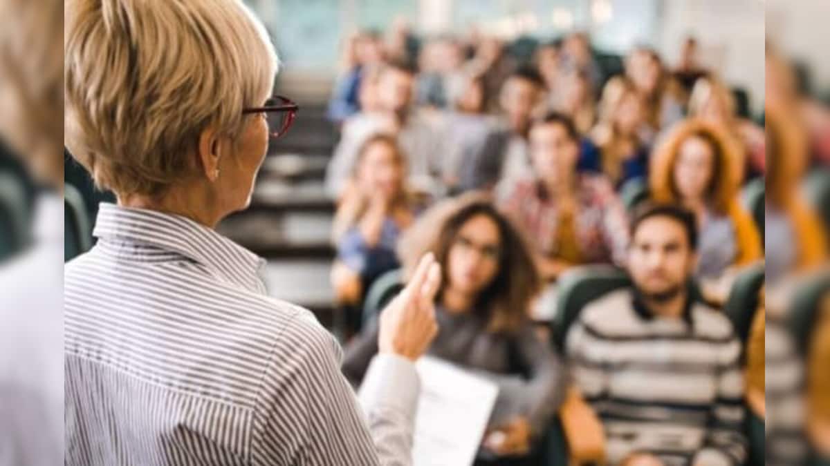 Auxiliary professor can also recruit the bumper, 45 years, Knowing