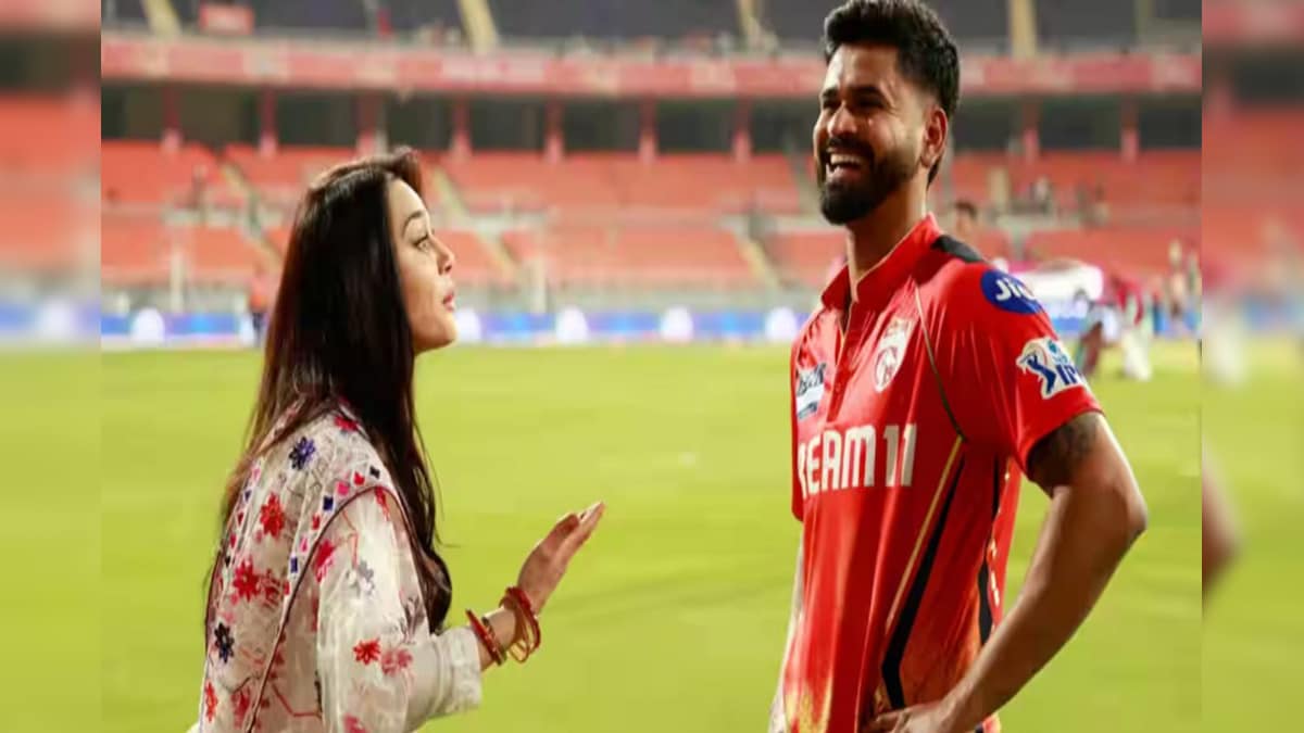VIDEO VIRAL: Sharp Aiyar finished shaking in Dhoni’s style