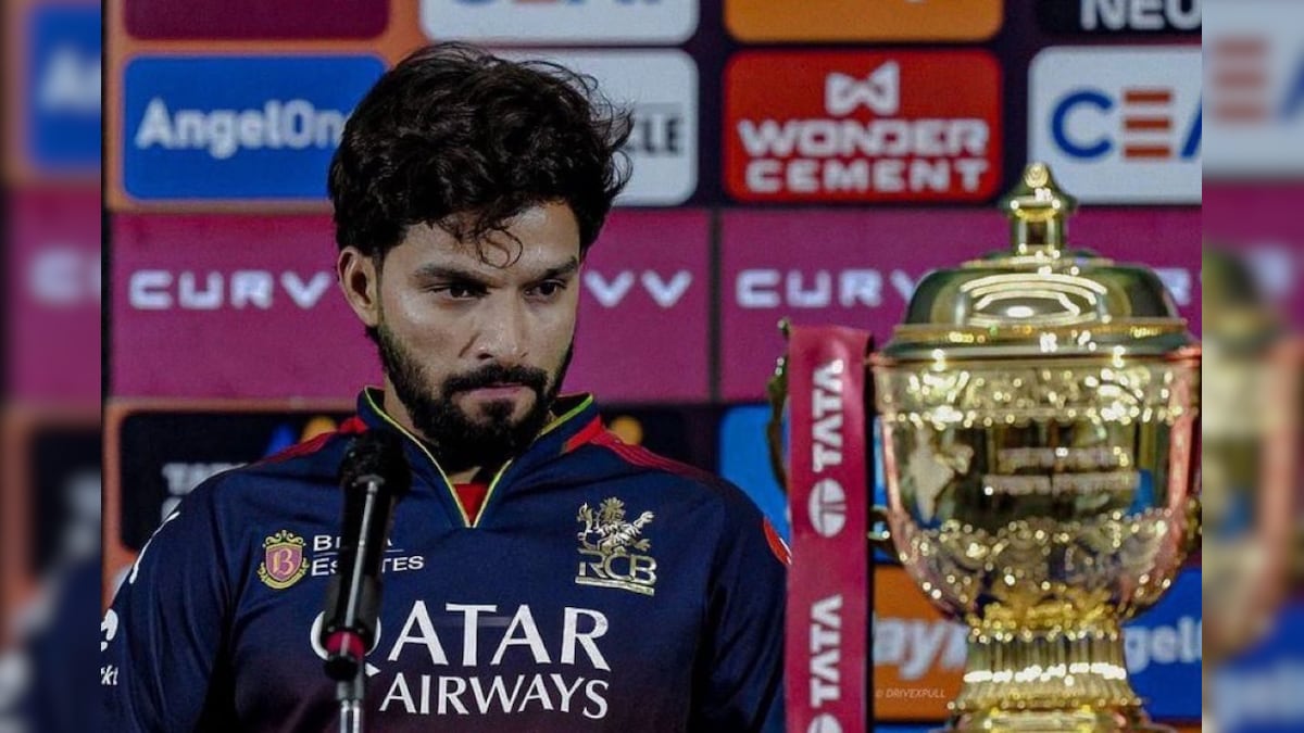 All credit took vireat kohli? Not even asked Rajat, what was the speaker after becoming the champion