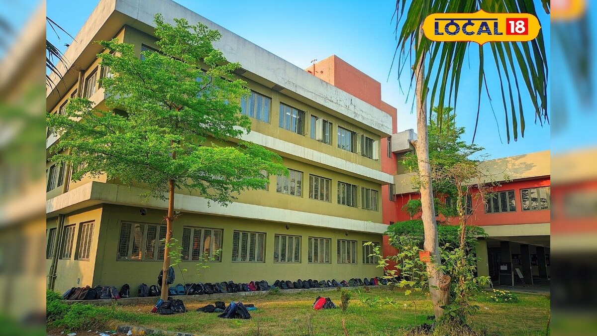 Admission to get here so you will make the opportunity to get the teacher, government job