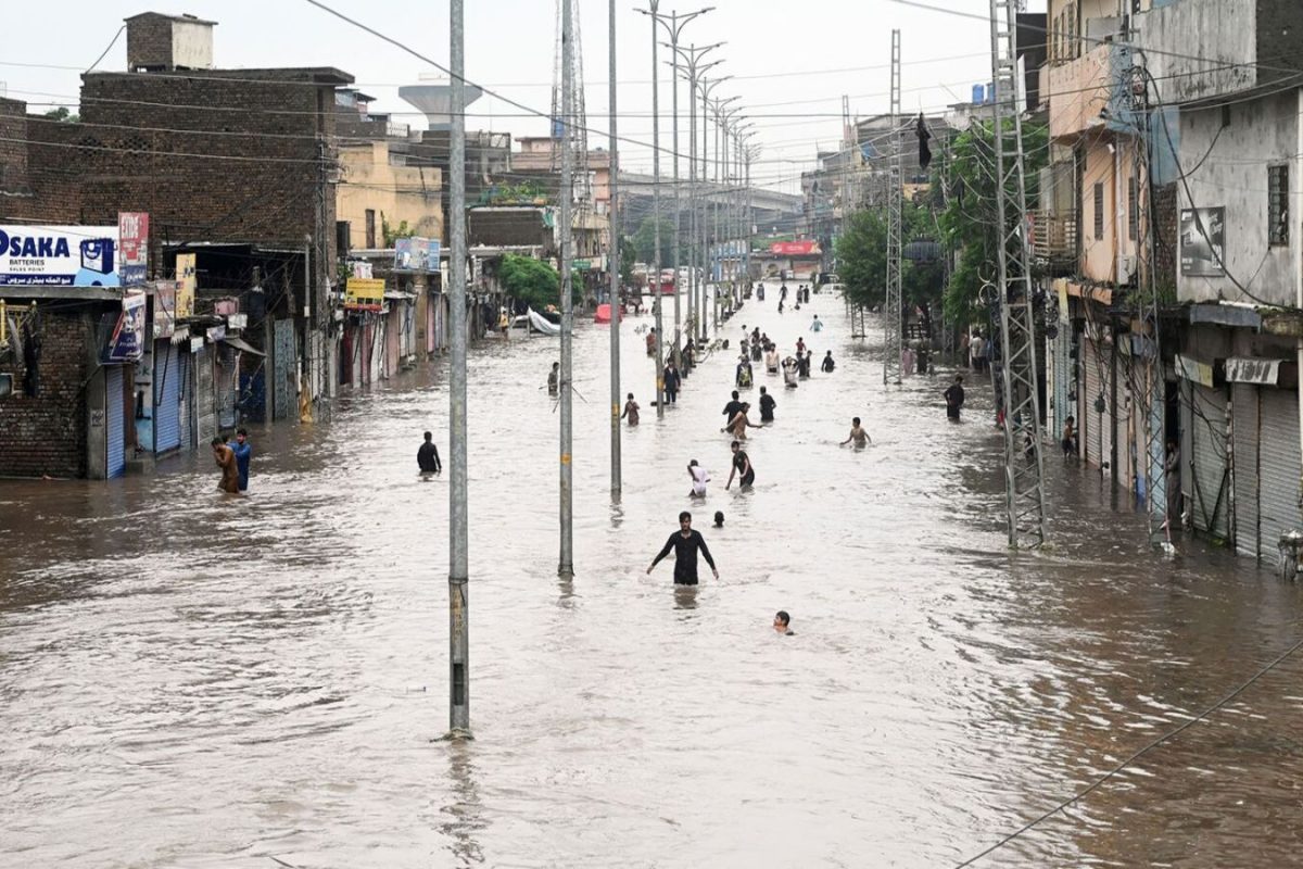 Floods in foiled destruction of Pakistan in Pakistan, 135 killed in Punjab alone Floods in foiled destruction of Pakistan in Pakistan, 135 killed in Punjab alone