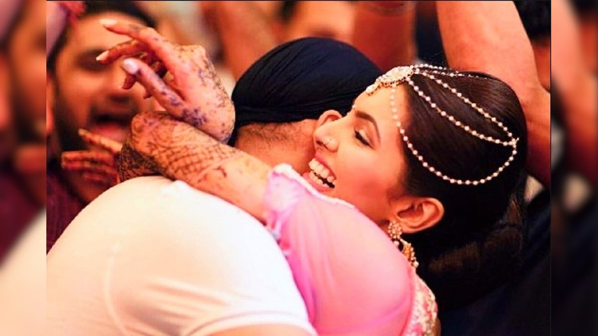 Alternatively to take 300 wickets, the marriage … Team India star was given the starry star girlfa – News-Patiala English