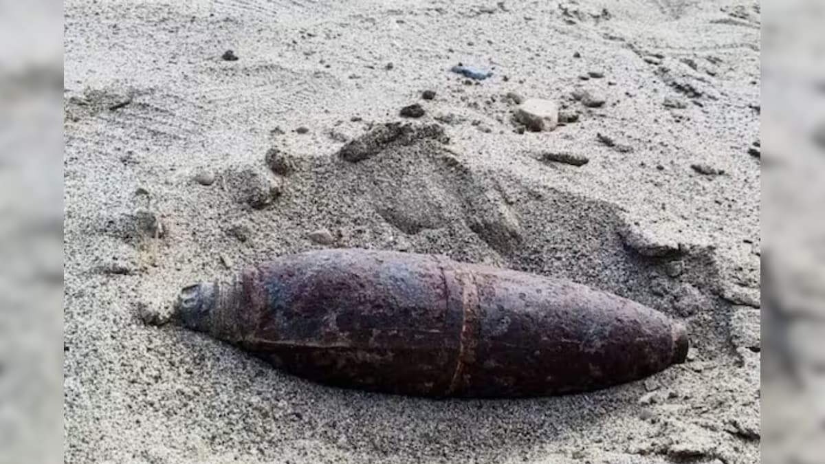 The children were playing with the ‘bombs “in Pakistan, the explosion; 5 died