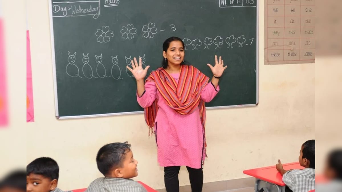 The gift of Diwali to teachers, for free facilities!