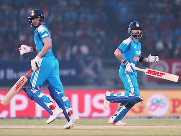 IND VS NZ 1ST ODI: India beat New Zealand by 4 wickets IND VS NZ 1ST ODI: India beat New Zealand by 4 wickets