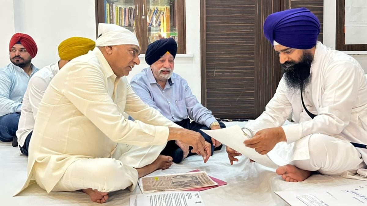 ਸੱਜਣ ਕੁਮਾਰ ਦੇ ਅਫ਼ਸੋਸ ’ਤੇ ਜਾਣ ਕਰਕੇ ਭਾਜਪਾ ਸਾਂਸਦ ਨੇ ਸ੍ਰੀ ਅਕਾਲ ਤਖ਼ਤ ਸਾਹਿਬ ਵਿਖੇ ਪਹੁੰਚ ਕੇ ਖਿਮਾ ਜਾਚਨਾ