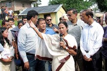 দার্জিলিংকে আরও ‘সবুজ’ করতে পাহাড়ে মুখ্যমন্ত্রী দার্জিলিংকে আরও ‘সবুজ’ করতে পাহাড়ে মুখ্যমন্ত্রী