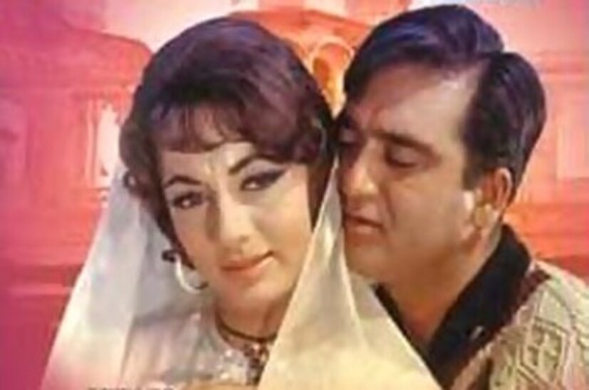 নয়নো মে বদরা ছায়ে