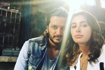 ‘ব্যাঞ্জো’ ছবির শ্যুটিংয়ে রীতেশ-নার্গিস