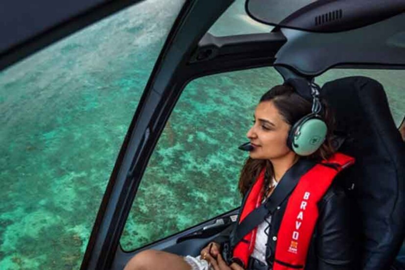 আকাশ পথে হেলিকপ্টারে পরিণীতি চোপড়া !