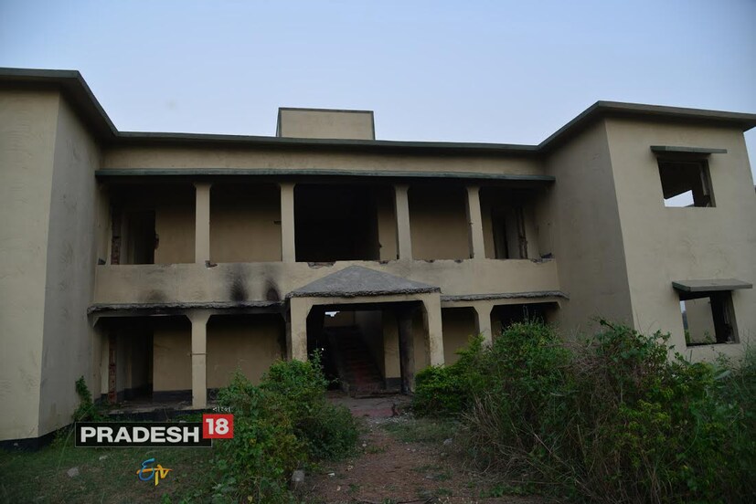 মৃত্যুপুরির মতো দাঁড়িয়ে সারদা রিসর্ট ৷  