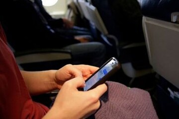 পরের বছর থেকে মোবাইলে থাকবে প্যানিক বোতাম