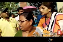 দেখুন ভিডিও: লকেটের পর রূপা, বুথে ঢুকে গণ্ডগোল