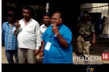 ভোট দিলেন পার্থ চট্টোপাধ্যায়, দেখুন ভিডিও ভোট দিলেন পার্থ চট্টোপাধ্যায়, দেখুন ভিডিও