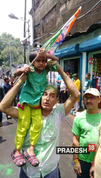 ১৯৮২৯ ভোটে এগিয়ে কসবার তৃণমূল প্রার্থী জাভেদ খান৷ ৪র্থ রাউন্ড শেষে বেহালা পূর্বে ১০০৫৪ ভোটে এগিয়ে তৃণমূলের শোভন চট্টোপাধ্যায়