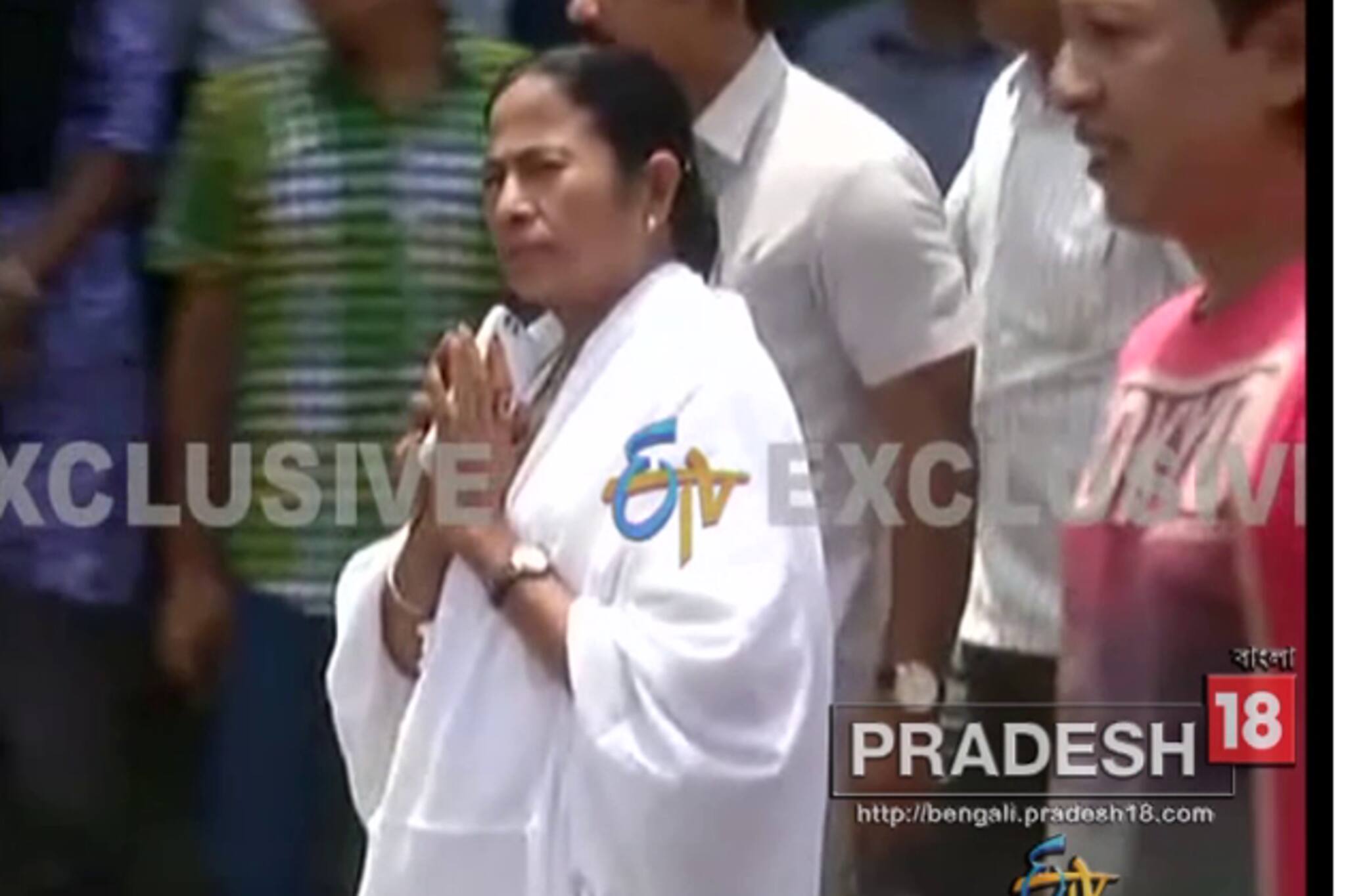 রেড রোডে শপথ গ্রহণ অনুষ্ঠানের পথে মমতা, দেখুন EXCLUSIVE ভিডিও