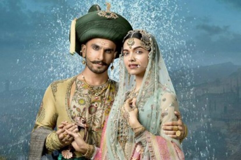 ‘বাজিরাও মস্তানি’-র জন্য সেরা পরিচালকের পুরস্কার পেয়েছেন সঞ্জয় লীলা বনশালি ৷ ‘