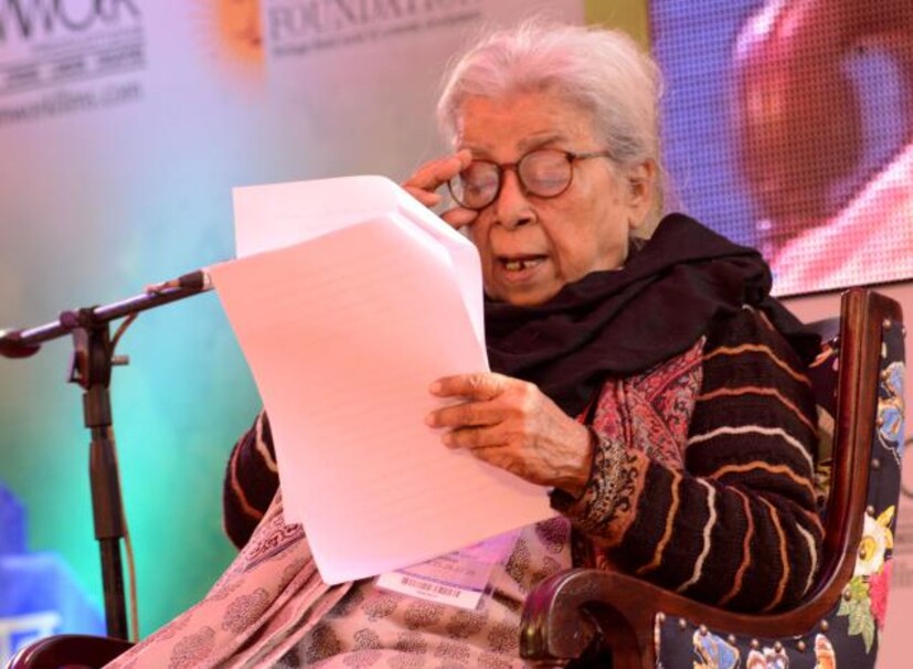 কাজ মহিলা ও দলিত সম্প্রদায়কে নিয়েও ৷ পশ্চিমবঙ্গ, বিহার, মধ্যপ্রদেশ, ছত্তীসগঢ়ে কাজ ৷ পিছিয়ে পড়া সম্প্রদায়ের লড়াইয়ের সহযোদ্ধা মহাশ্বেতার ছোটগল্প অনুবাদ গায়ত্রী চক্রবর্তী স্পিভাকের ৷ গুজরাতের উপজাতি সম্প্রদায়ের নাট্যদল বুধন থিয়েটারের সঙ্গে যোগাযোগ৷ সিঙ্গুর-নন্দীগ্রাম আন্দোলনে মমতা বন্দ্যোপাধ্যায়ের পাশে