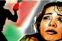 তেহট্ট অ্যাসিড হামলায় আক্রান্ত মূক ও বধির ধর্ষিতা মহিলার মৃত্যু নিয়ে ধোঁয়াশা তেহট্ট অ্যাসিড হামলায় আক্রান্ত মূক ও বধির ধর্ষিতা মহিলার মৃত্যু নিয়ে ধোঁয়াশা