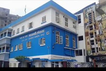 আবার তোলা চেয়ে কাঠগড়ায় কামারহাটি পৌরসভা কাউন্সিলার রুপালী সরকার আবার তোলা চেয়ে কাঠগড়ায় কামারহাটি পৌরসভা কাউন্সিলার রুপালী সরকার