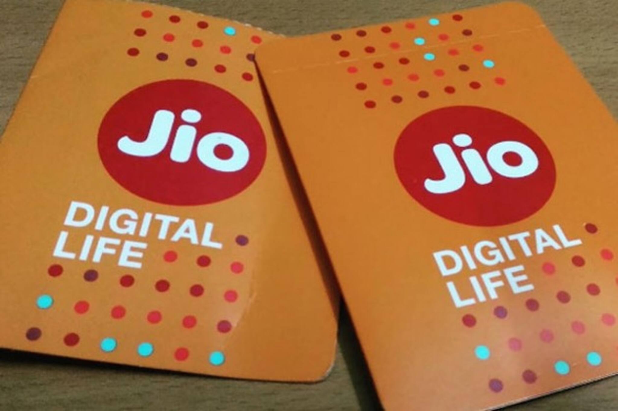 অনলাইনে বিনামূল্যে জিও সিম কিনছেন নাকি !