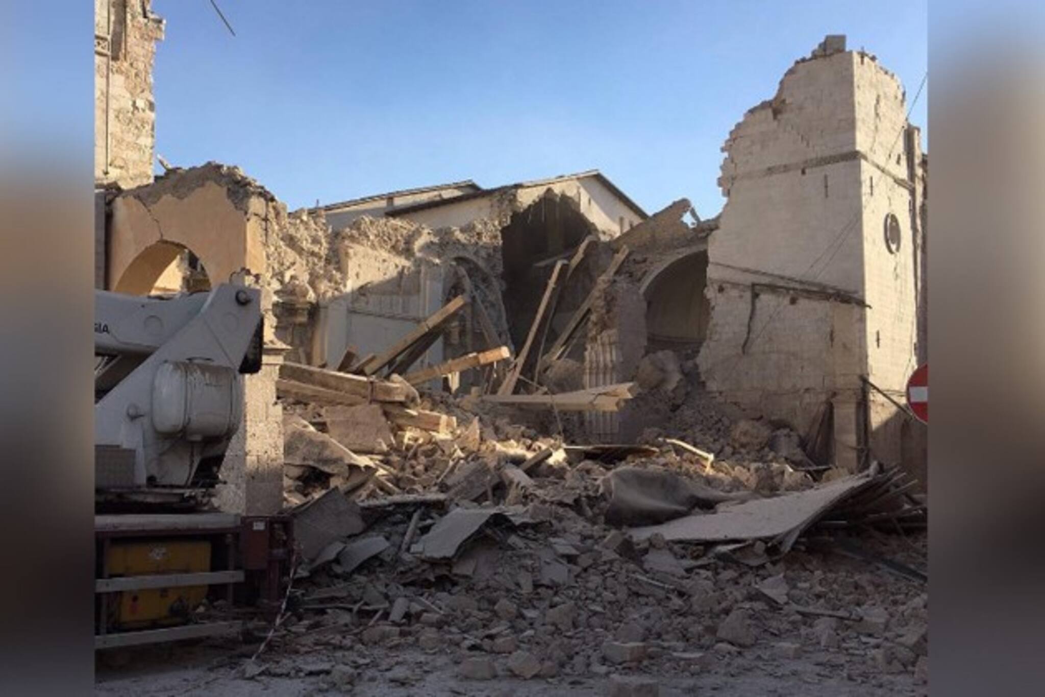 মধ্য ইতালিতে ভয়াবহ ভূমিকম্প, ধূলিসাৎ বিখ্যাত স্থাপত্য