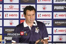 ISL 2016 ‘‘গোলকিপার হিসেবে খেলার থেকে কোচিং করানোটা শক্ত ’’: মলিনা