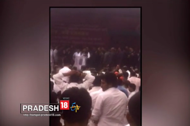 Video: চরম নাটকীয় পরিস্থিতির মধ্যে ভেস্তে গেল সপার শান্তি বৈঠক Video: চরম নাটকীয় পরিস্থিতির মধ্যে ভেস্তে গেল সপার শান্তি বৈঠক